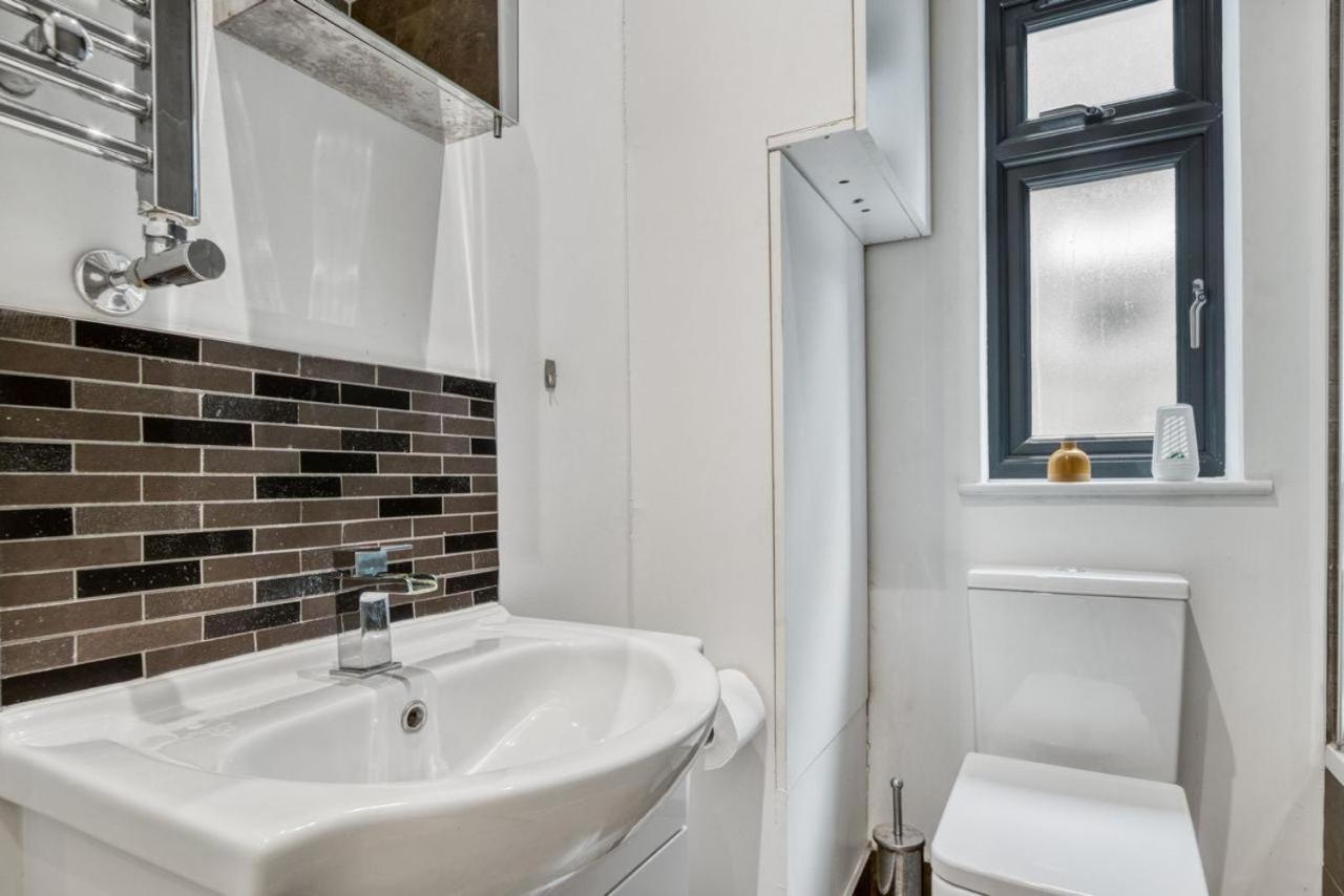 Luxurious Hidden Gem In Wandsworth Apartment London Exterior photo
